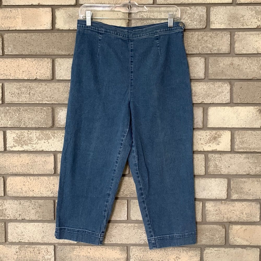 3for$20 Capri jeans size petite medium